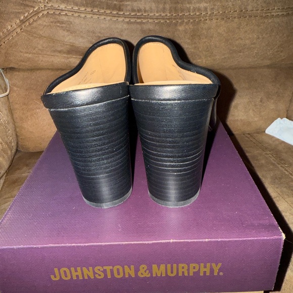 Women’s Johnston & Murphy Charlotte Black Leather Mules - Picture 7 of 10